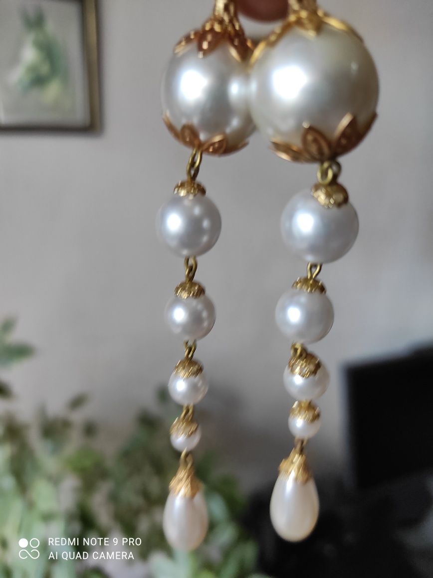 Красиви обеци с перли