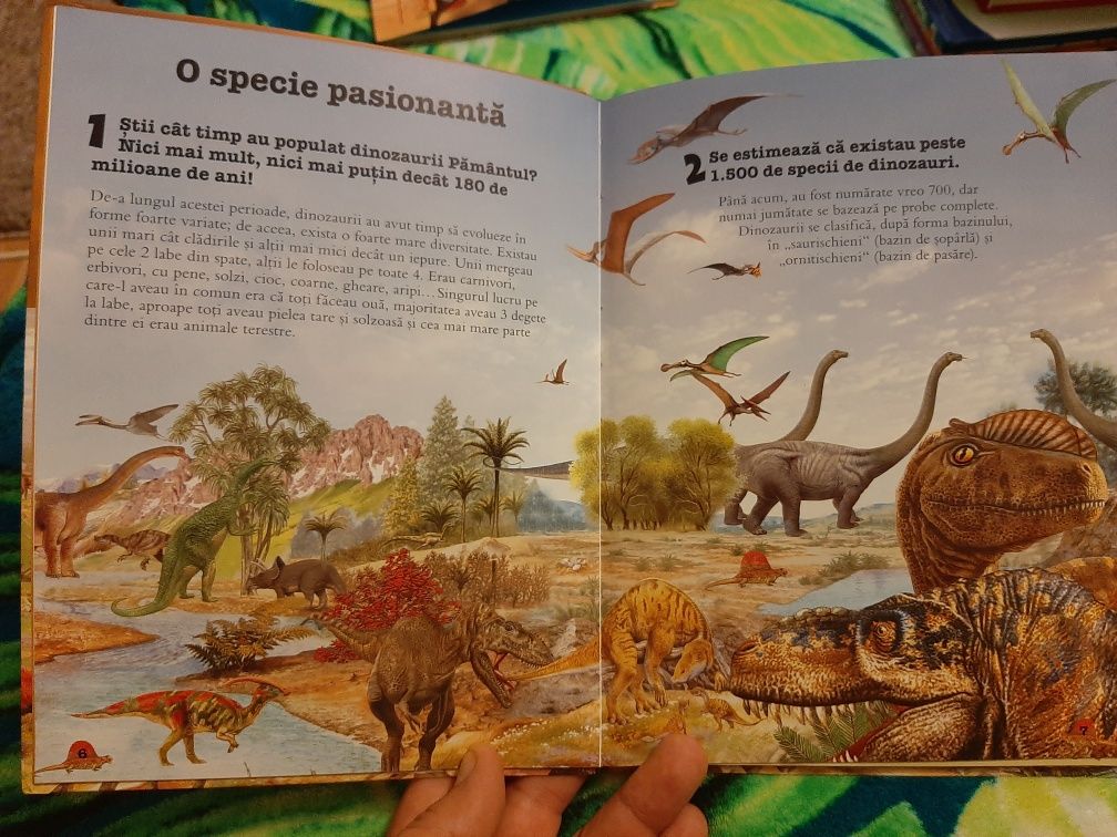 Carti cu povesti despre 101 Razboinici, Dinozauri, Vrajitori