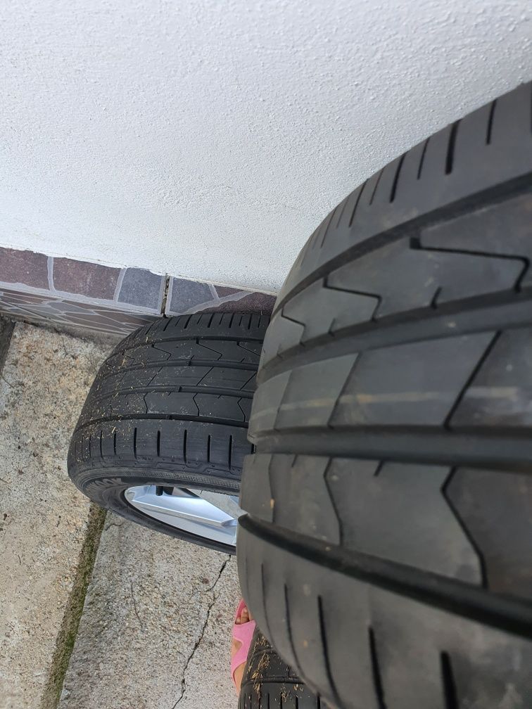 Vând jante 5x112 cu cauciucuri 205.55 R16 . WV, SEAT, AUDI