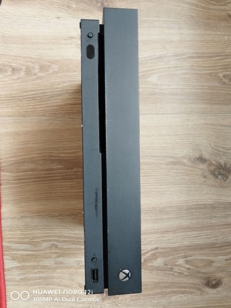 Xbox one x  sotiladi