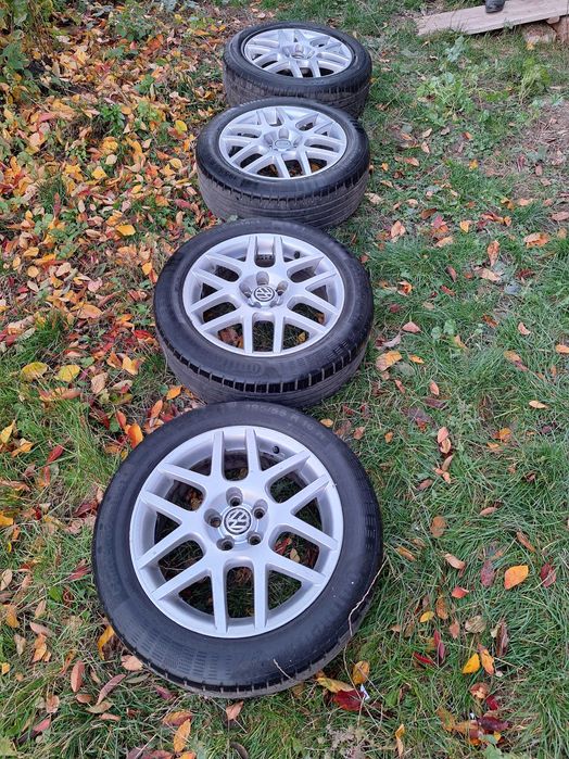 Jante aliaj R16 cu tot cu cauciucuri vară vw golf 4, bora, skoda, audi