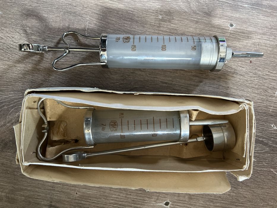 продаётся шприц жанэ