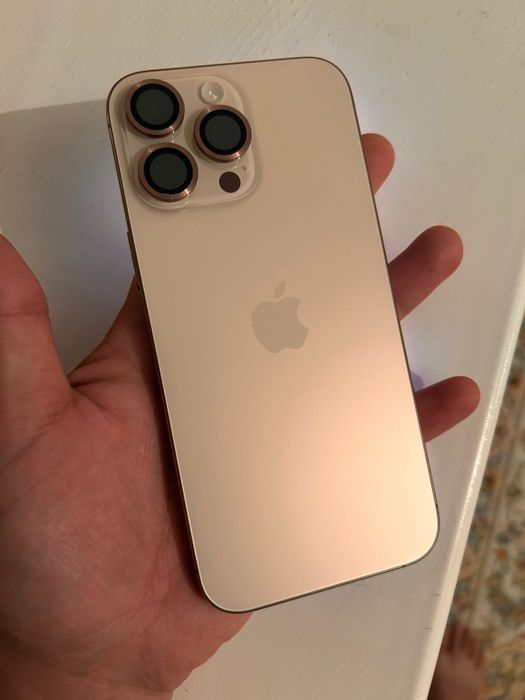 Apple iPhone 16 Pro Max 512 гигабайт