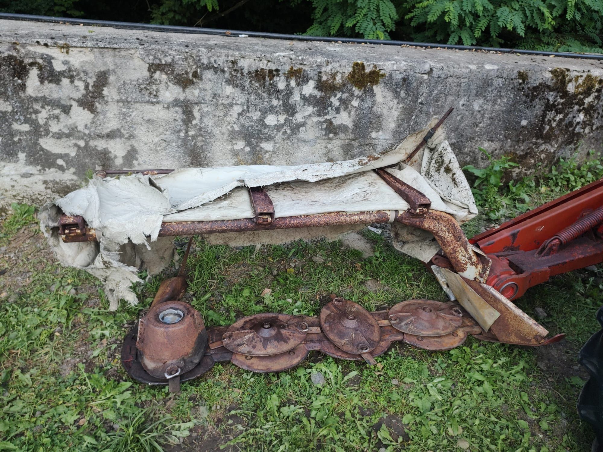 Cositoare kuhn 4 ,6 talere