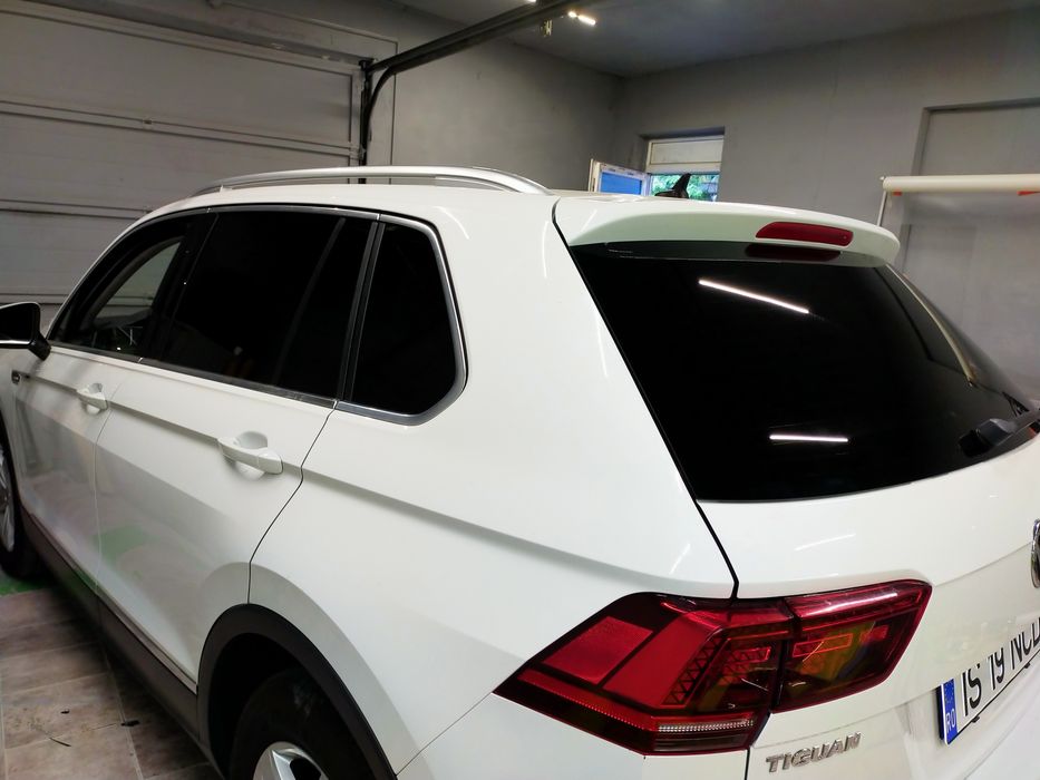 Folieri geamuri auto