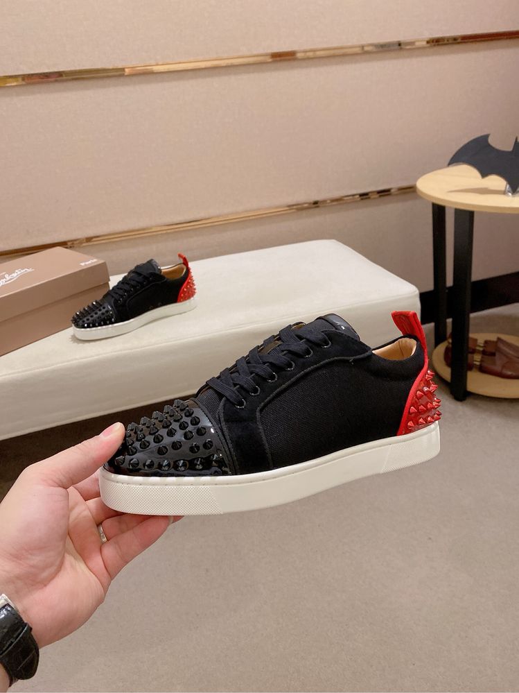 C.Louboutin premium