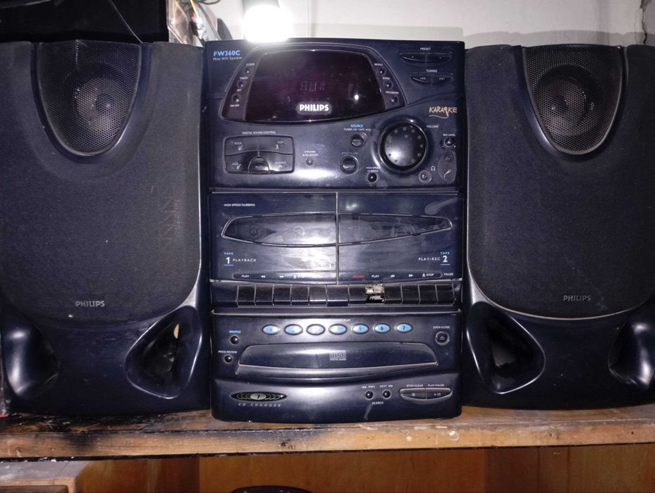 музыкальный центр Филипс