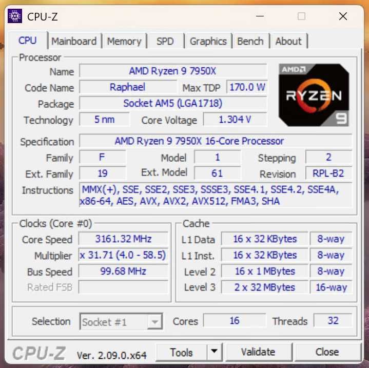 AMD Ryzen 9 7950X ASRock B650M PG Lightning 32GB DDR5 500GB NVMe