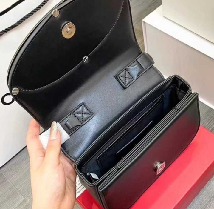 Черна дамска чанта DIESEL