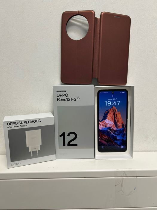 Oppo Reno 12Fs 5G 512GB vând sau schimb