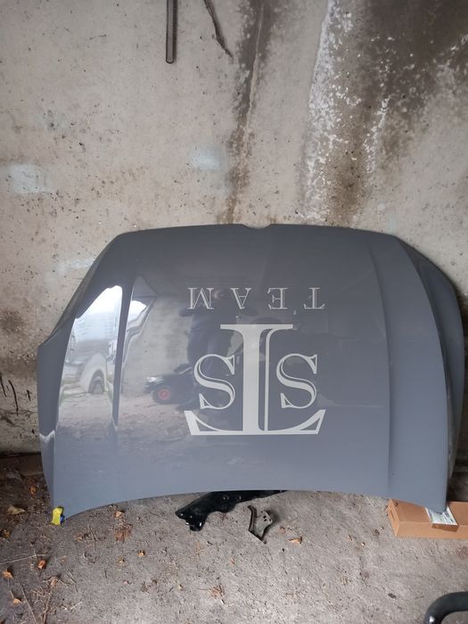 Преден капак vw golf 8 2020г.