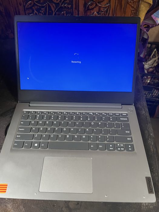 Laptop lenovo ryzen 5