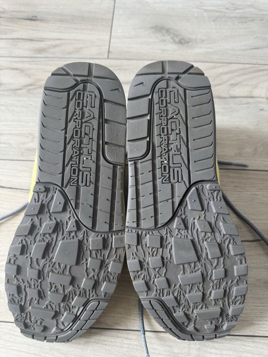 Vand Travis Scott Airmax Saturn Gold