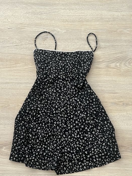 Платье bershka xs