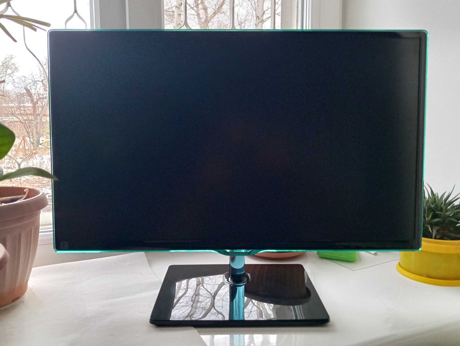 Продам Led монитор Samsung, в рабочем состоянии.