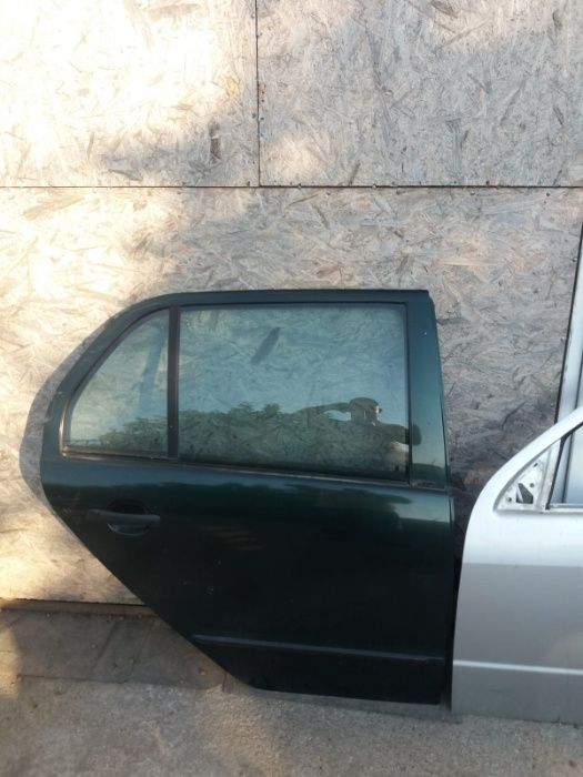 Usa fata skoda fabia usa spate fabia usi skoda fabia