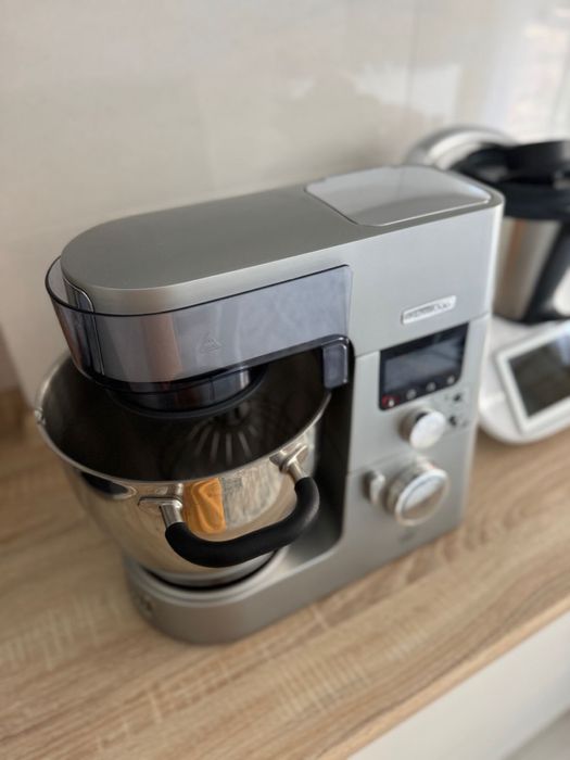 Продам Kenwood cooking chef.