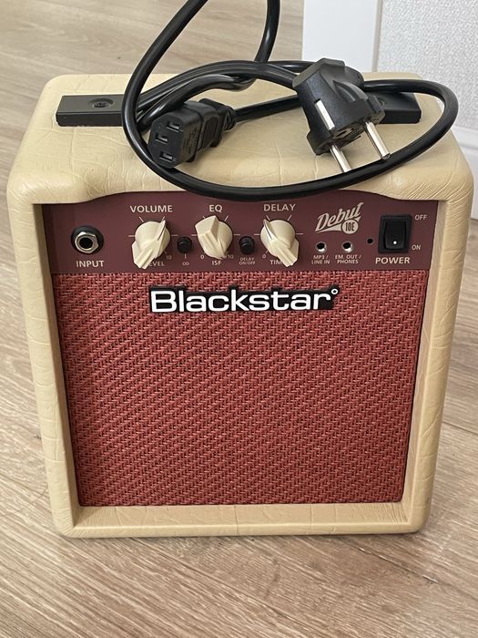 Комбоусилитель blackstar debut 10e