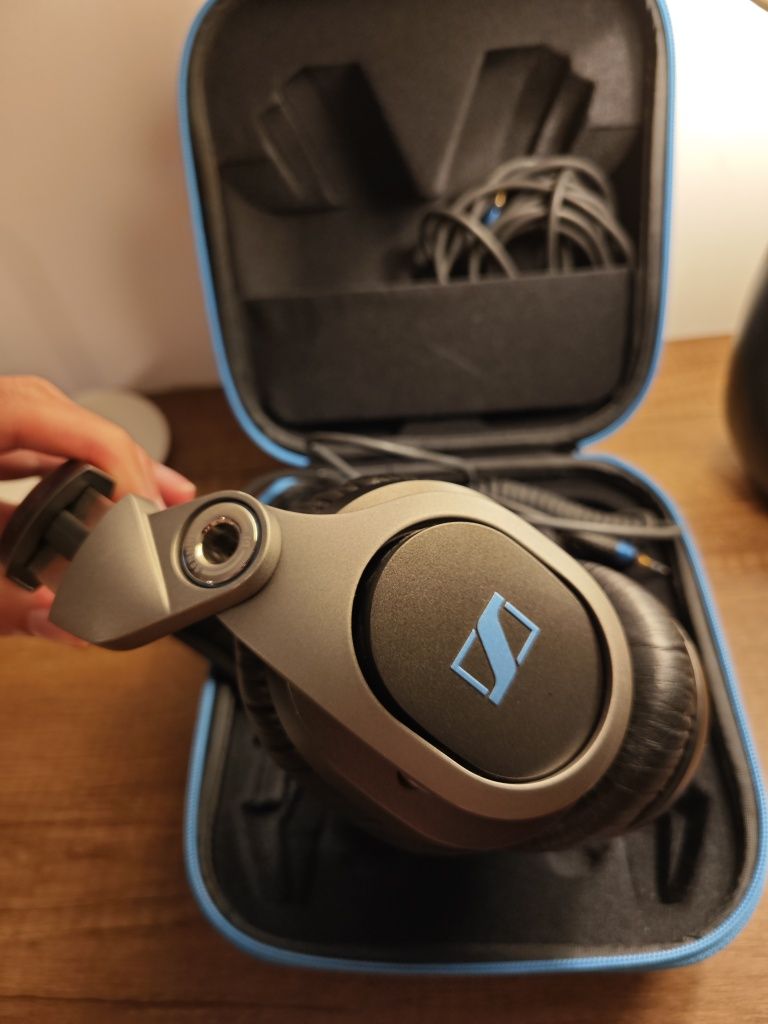 Casti Sennheiser HD8 DJ