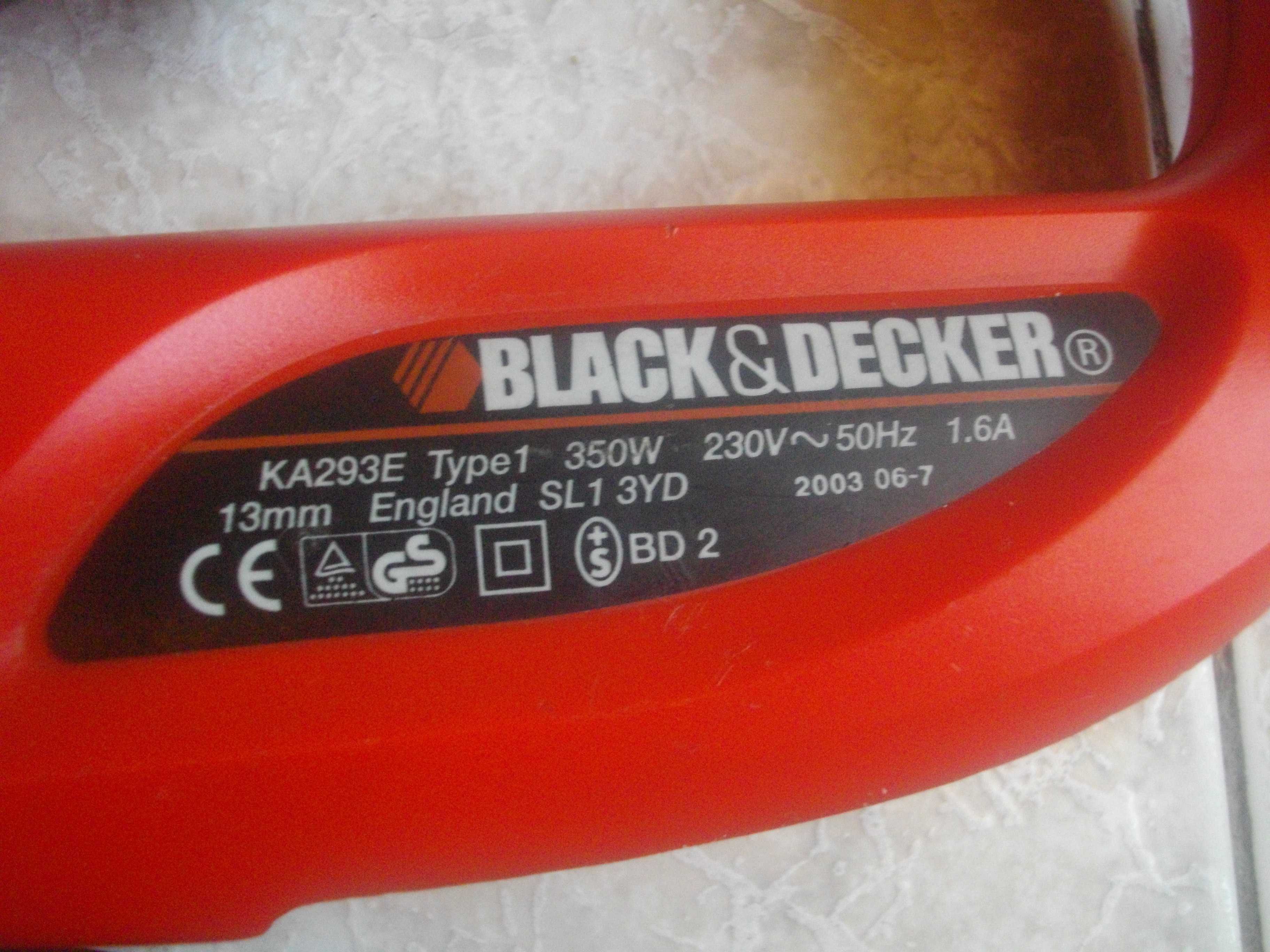 Английски Оригинален Мини Лентов Шлайф-300-350W-Black Decker BD282H1