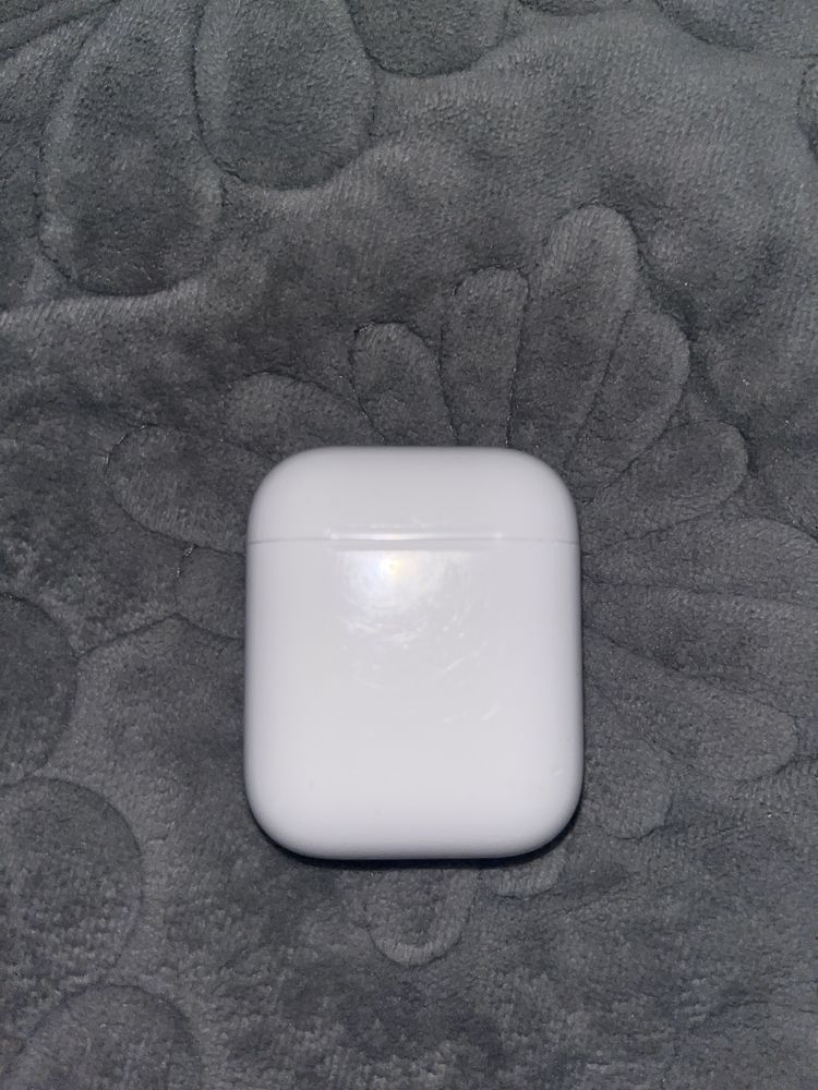 Кейс Airpods 2 Gen. Lightning
