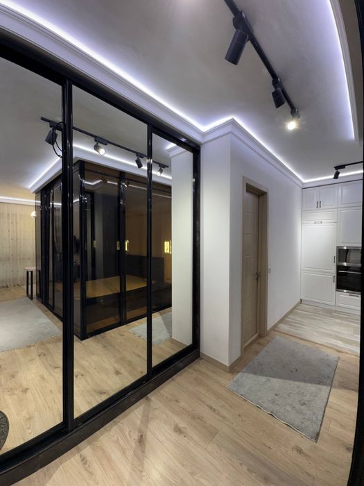 Продам срочно горит 2/3/9 манзара новостройка с меб и тех