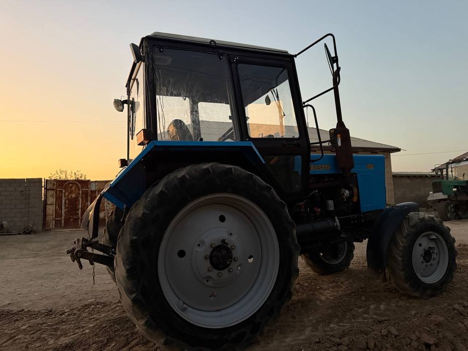 Mtz 82.1 sotiladi Belarus