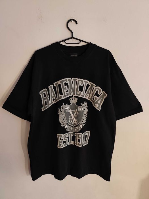 Мъжка тениска Balenciaga