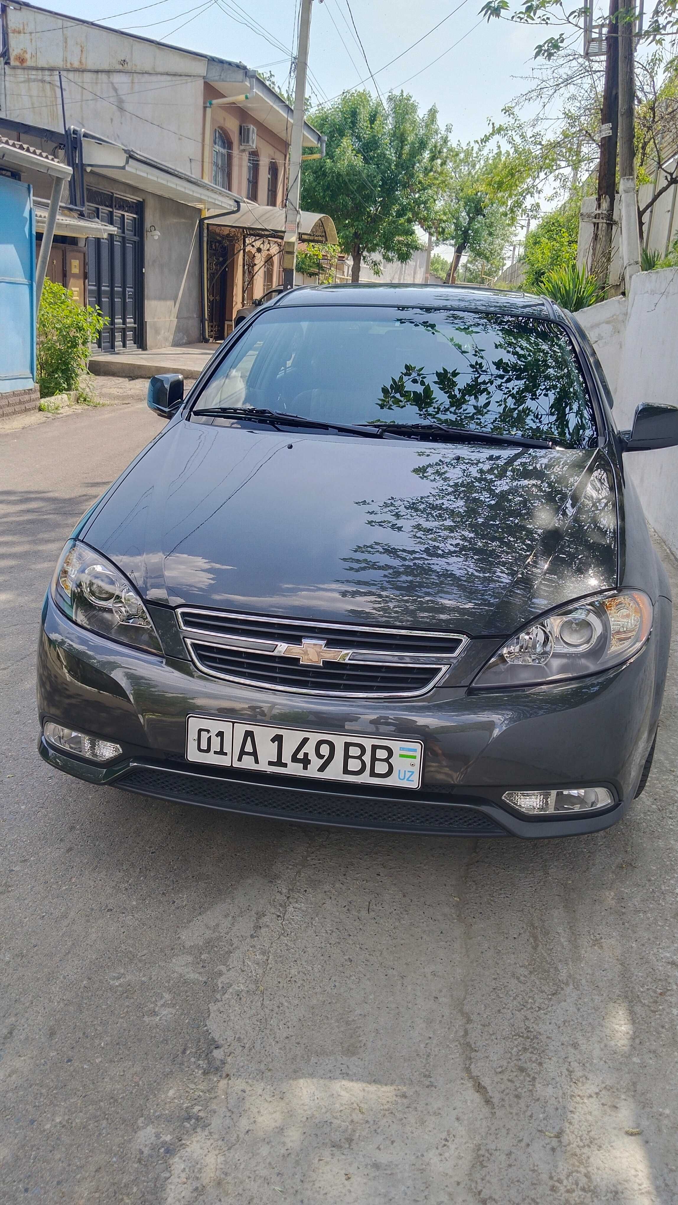 Автомобиль  Gentra
