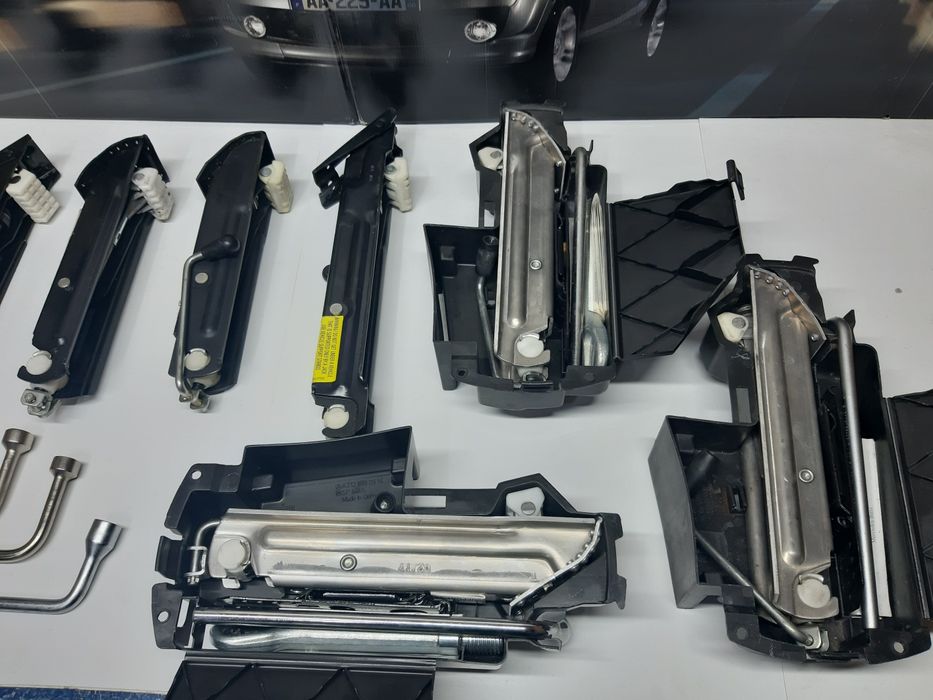 Cric bmw seria 1 2 3 4 5 6 7  x1 x2 x3 x4 x5 x6 x7