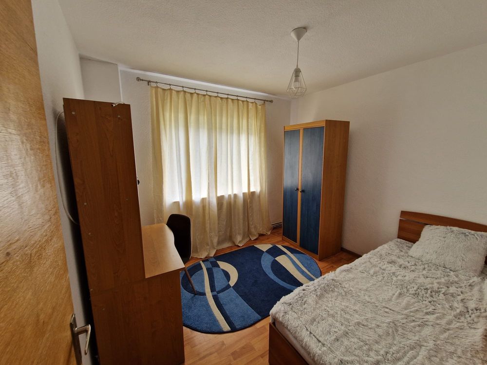 Propietar închiriez apartament 4 camere Prundu-Pitesti