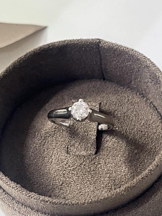 Златен пръстен 14 карата с диамант GIA