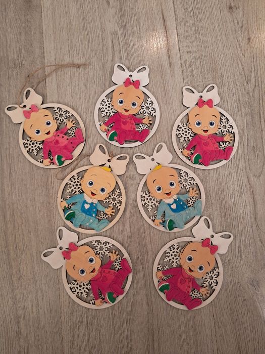 Коледни играчки за елха