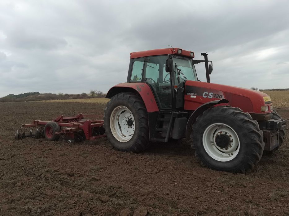 Case 130 cai 7000 ore, an 2000 Franta