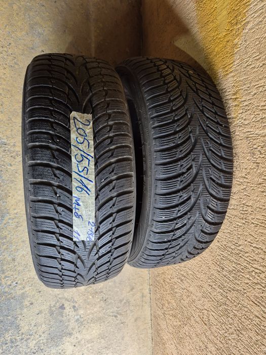 Vând cauciucuri 205/55/16 M+S 2 buc imp Germania //Nokian//