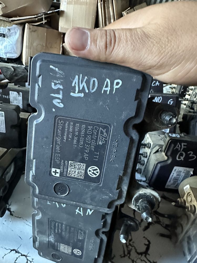 ABS модул Абс помпа за Ауди Audi A3 Skoda Vw 1K0614517AP 1k0907379bk