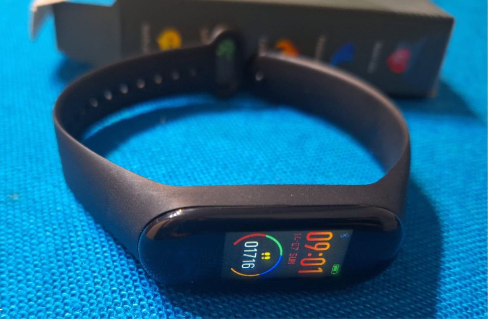 Смарт гривна Fit band Forever SB-50