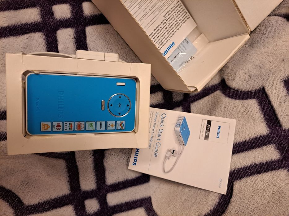 Proiector Philips PicoPix Proiector Portabil, 50 lumeni, PPX4150