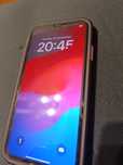 Продавам iPhone 11 64gb лилав.