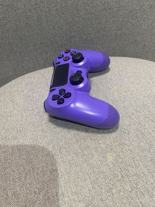!!!НОВ!!! Контролер джойстик за ps4 цвят лилав идва с зарядно