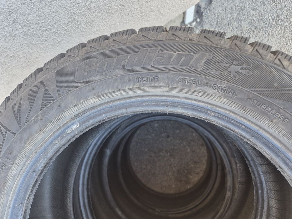 4бр. 195/55/15 зимни гуми Gordiant Winter Drive