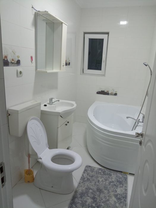 Inchiriez garsoniera