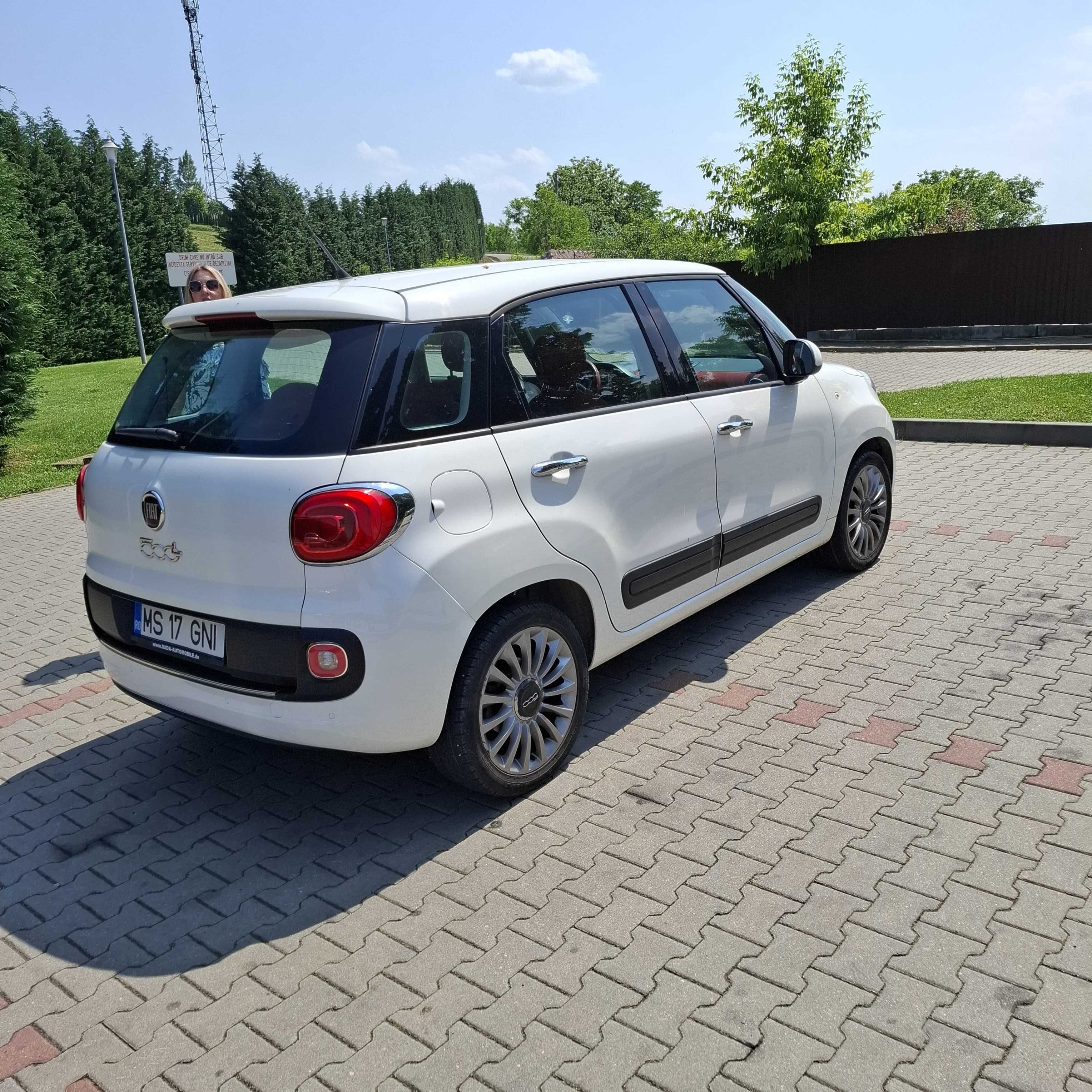 Fiat 500 L Benzină, 105000 Km, An 2014