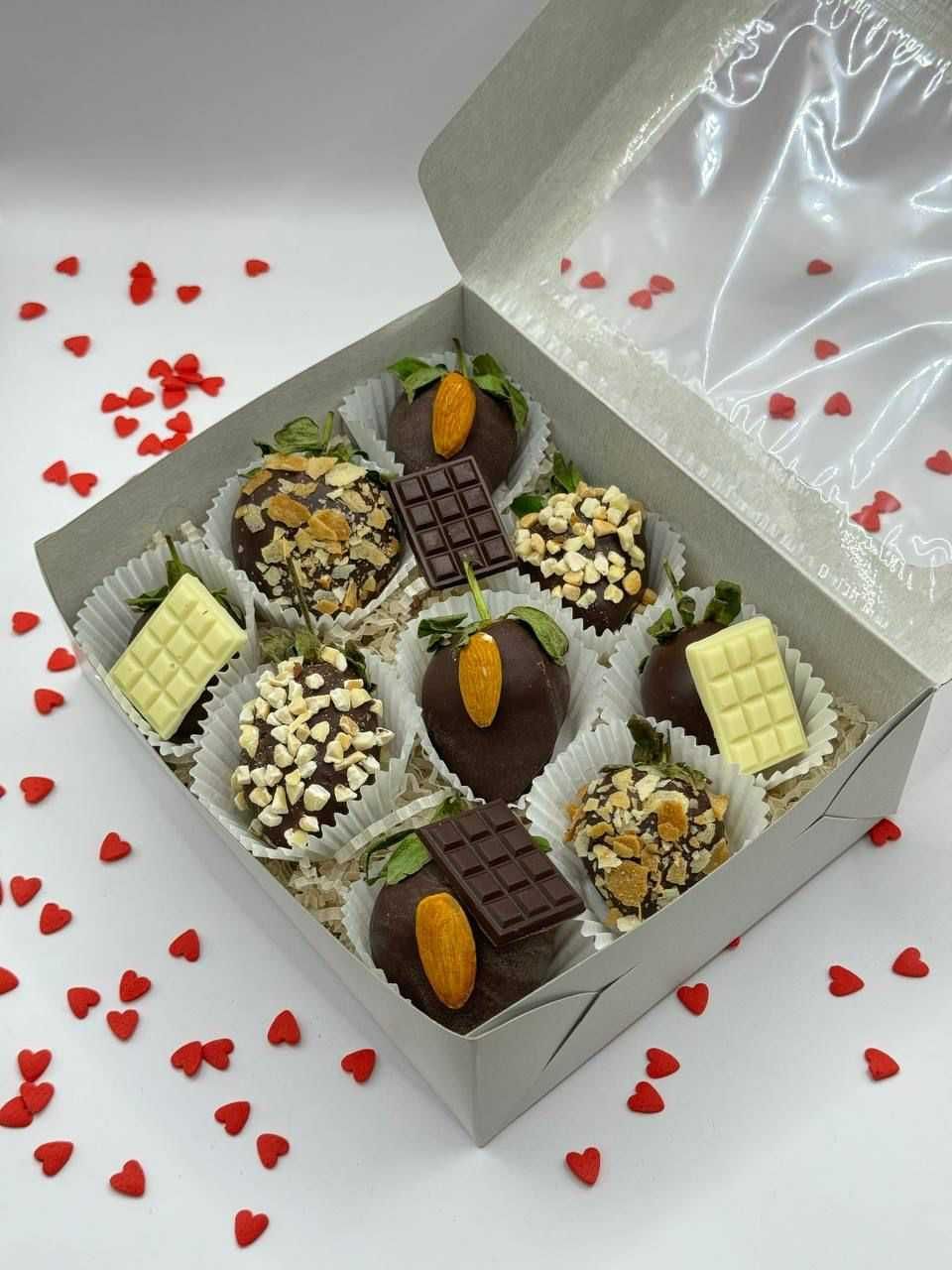 Подарок Клубника в шоколаде Астана доставка букет из клубники любимой
