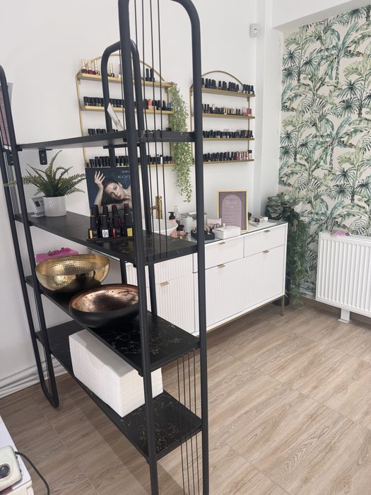 Separator incaperi/ biblioteca