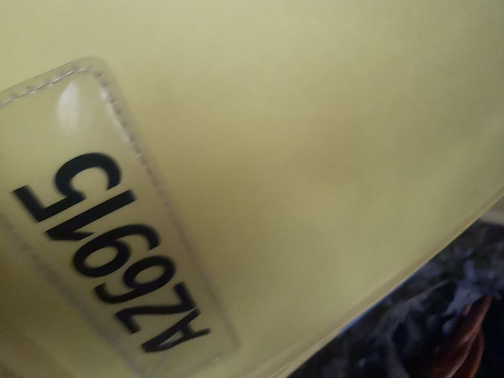 Продам в отличном состояний.  Сумку яндекс