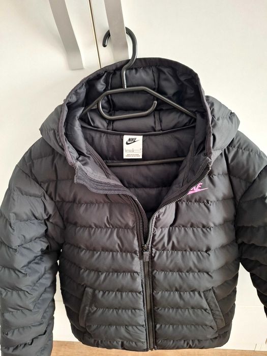 Зимно яке на NIKE