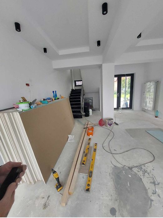 Servicii Profesionale de Rigips – Amenajări Interioare de Calitate