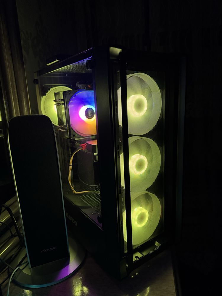 Igravoy Kamplekt Kampyuter Moshniy RX580/8g 12/24 Yader 5 kuller