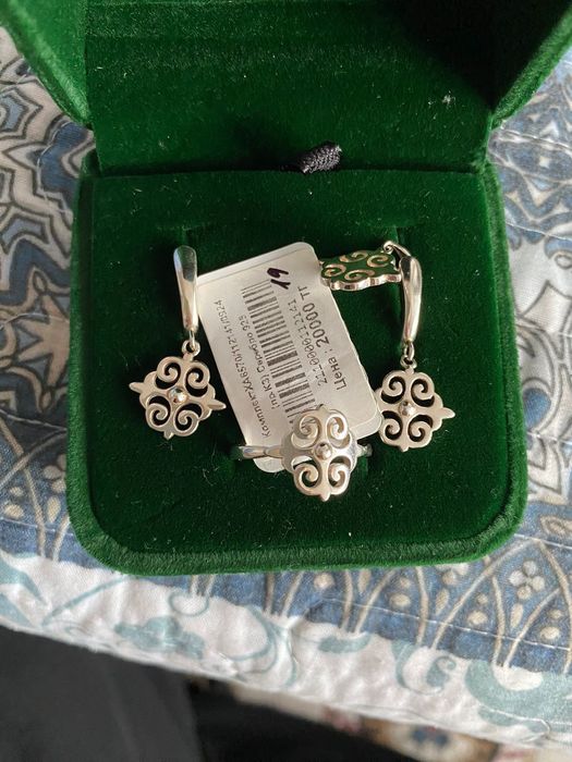 Продам украшения серебро